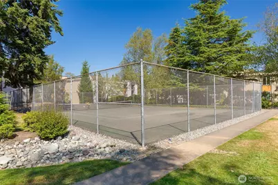 14665 NE 34th Street #B13, Bellevue, WA 98007 - Photo 30