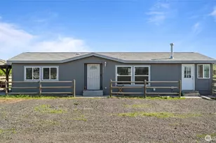 398 Balm St, Touchet, WA 99360 - Photo 4
