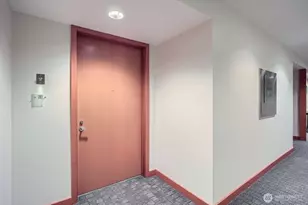 909 5th Ave, Seattle, WA 98104 - Photo 28