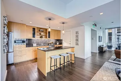 909 5th Avenue #701, Seattle, WA 98104 - Photo 32