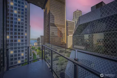 909 5th Avenue #701, Seattle, WA 98104 - Photo 16