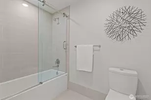 121 Stewart St, Seattle, WA 98101 - Photo 14