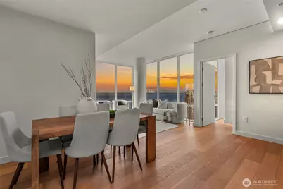 121 Stewart Street #2807, Seattle, WA 98101 - Photo 4