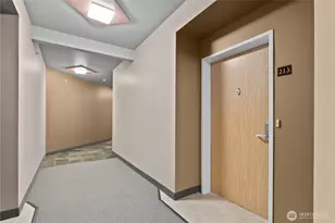 516 Darby Dr, Bellingham, WA 98226 - Photo 2