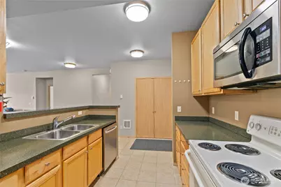 516 Darby Drive #213, Bellingham, WA 98226 - Photo 6