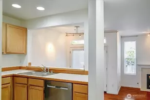 8515 244th St SW, Edmonds, WA 98026 - Photo 14