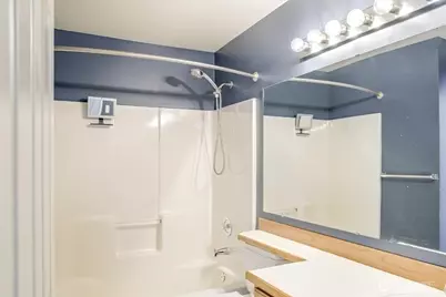 8515 244th Street SW #A2, Edmonds, WA 98026 - Photo 10