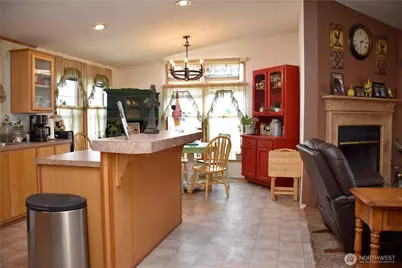 330 N Juniper Street, Soap Lake, WA 98851 - Photo 6