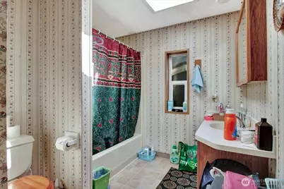 9810 State Street #20, Marysville, WA 98270 - Photo 4