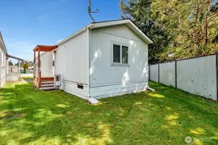 9810 State St, Marysville, WA 98270 - Photo 14