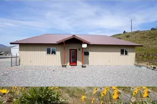 675 Peach Rd, Waterville, WA 98858 - Photo 14