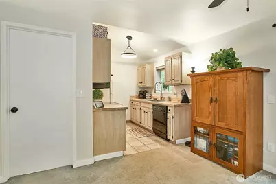 10822 SE 260th Street #2 B1, Kent, WA 98030 - Photo 4