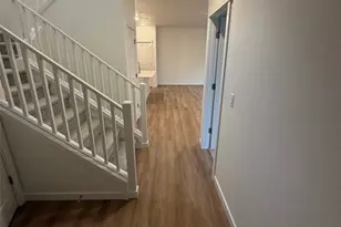 5150 87th Dr NE, Marysville, WA 98270 - Photo 2