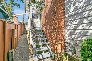 7351 32nd Ave SW, Seattle, WA 98126 - Photo 36