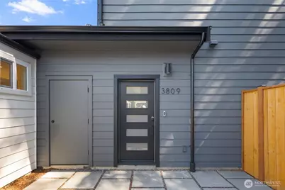 3809 NE 89th Street, Seattle, WA 98115 - Photo 4