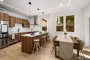 3809 NE 89th St, Seattle, WA 98115 - Photo 8