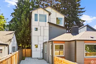 3809 NE 89th St, Seattle, WA 98115 - Photo 2