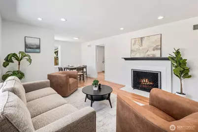 3811 NE 89th Street, Seattle, WA 98115 - Photo 6