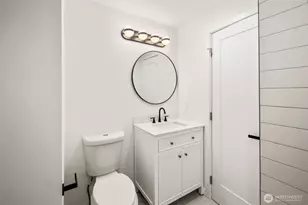 3811 NE 89th St, Seattle, WA 98115 - Photo 20