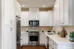 5032 Eagle Rdg Dr, Freeland, WA 98249 - Photo 8