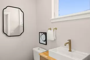 10604 NE 137th Pl, Kirkland, WA 98034 - Photo 14