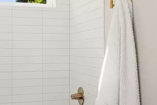 10604 NE 137th Pl, Kirkland, WA 98034 - Photo 24