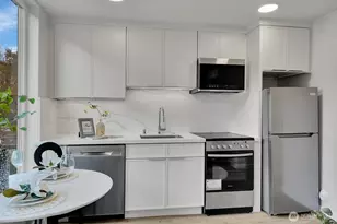 2372 Franklin Ave E, Seattle, WA 98102 - Photo 22