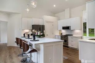 39195 Blackmouth Pl NE, Hansville, WA 98340 - Photo 14