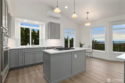 6714 45th Place NE, Marysville, WA 98270 - Photo 10