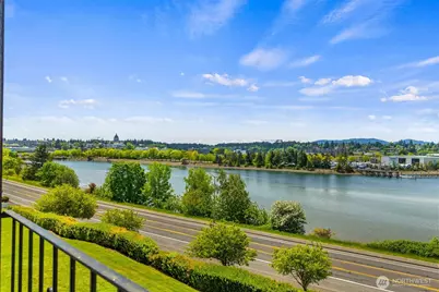 920 East Bay Drive NE #3C202, Olympia, WA 98506 - Photo 8