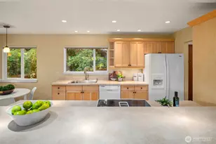 2965 74th Ave SE, Mercer Island, WA 98040 - Photo 18