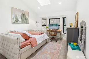 9803 Crystal Lake Dr, Woodinville, WA 98077 - Photo 28