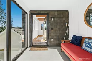 9803 Crystal Lake Dr, Woodinville, WA 98077 - Photo 22