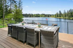 9803 Crystal Lake Dr, Woodinville, WA 98077 - Photo 18