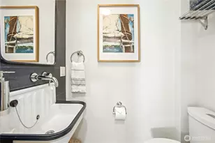 9803 Crystal Lake Dr, Woodinville, WA 98077 - Photo 32