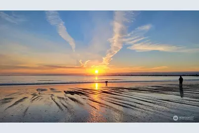 520 E Chance A La Mer NE, Ocean Shores, WA 98569 - Photo 32