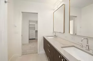 972 NW 54th St, Seattle, WA 98107 - Photo 24