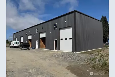 2001 Henson Road #D, Mount Vernon, WA 98273 - Photo 2