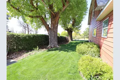 455 W Broadway Avenue, Reardan, WA 99029 - Photo 12