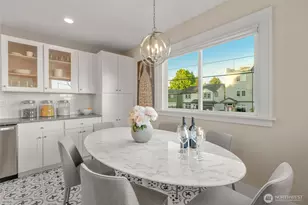 3202 NW 70th St, Seattle, WA 98117 - Photo 10