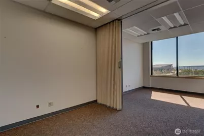 275 SE Pioneer Way #204, Oak Harbor, WA 98277 - Photo 12