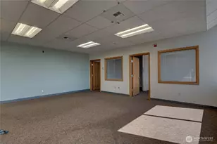 275 SE Pioneer Way, Oak Harbor, WA 98277 - Photo 8