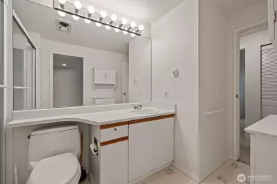 4106 Factoria Boulevard SE #216, Bellevue, WA 98006 - Photo 18