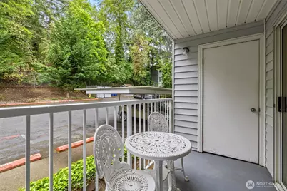 4106 Factoria Boulevard SE #216, Bellevue, WA 98006 - Photo 20