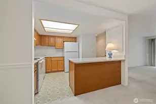 4106 Factoria Blvd SE, Bellevue, WA 98006 - Photo 12