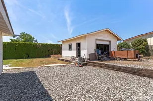 695 S Lyle Ave, East Wenatchee, WA 98802 - Photo 36