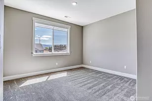 819 N Newport Loop, East Wenatchee, WA 98802 - Photo 18
