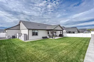 819 N Newport Loop, East Wenatchee, WA 98802 - Photo 28