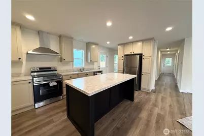 854 Mount Olympus Avenue SE, Ocean Shores, WA 98569 - Photo 6