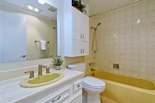 2219 13th Ave W, Seattle, WA 98119 - Photo 12